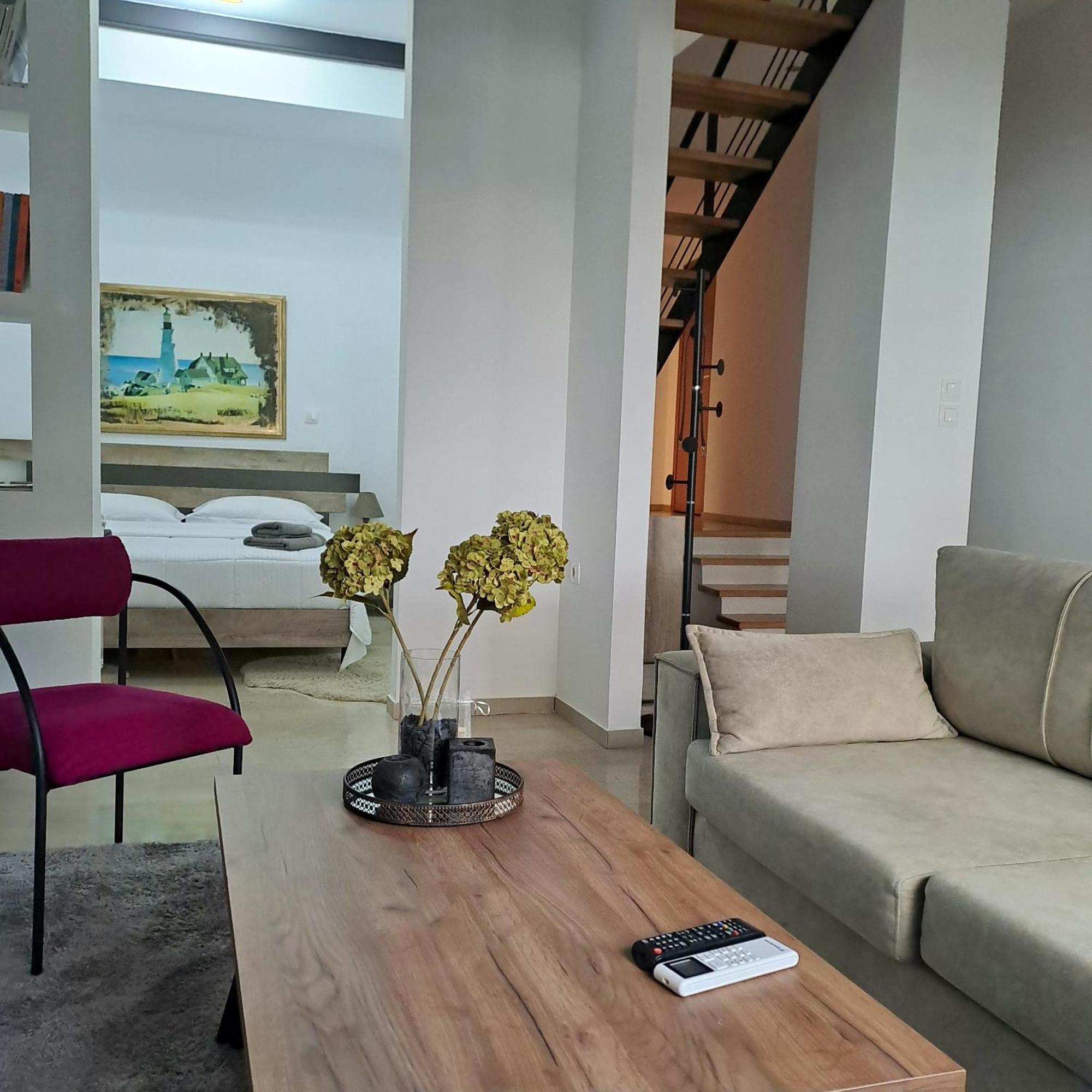 La Maisonette, Florina Center Kültér fotó